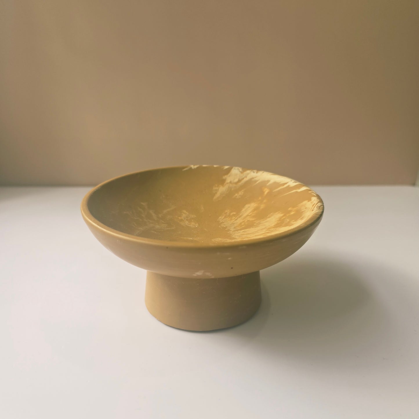 CRATER - Raised Decorative Bowl