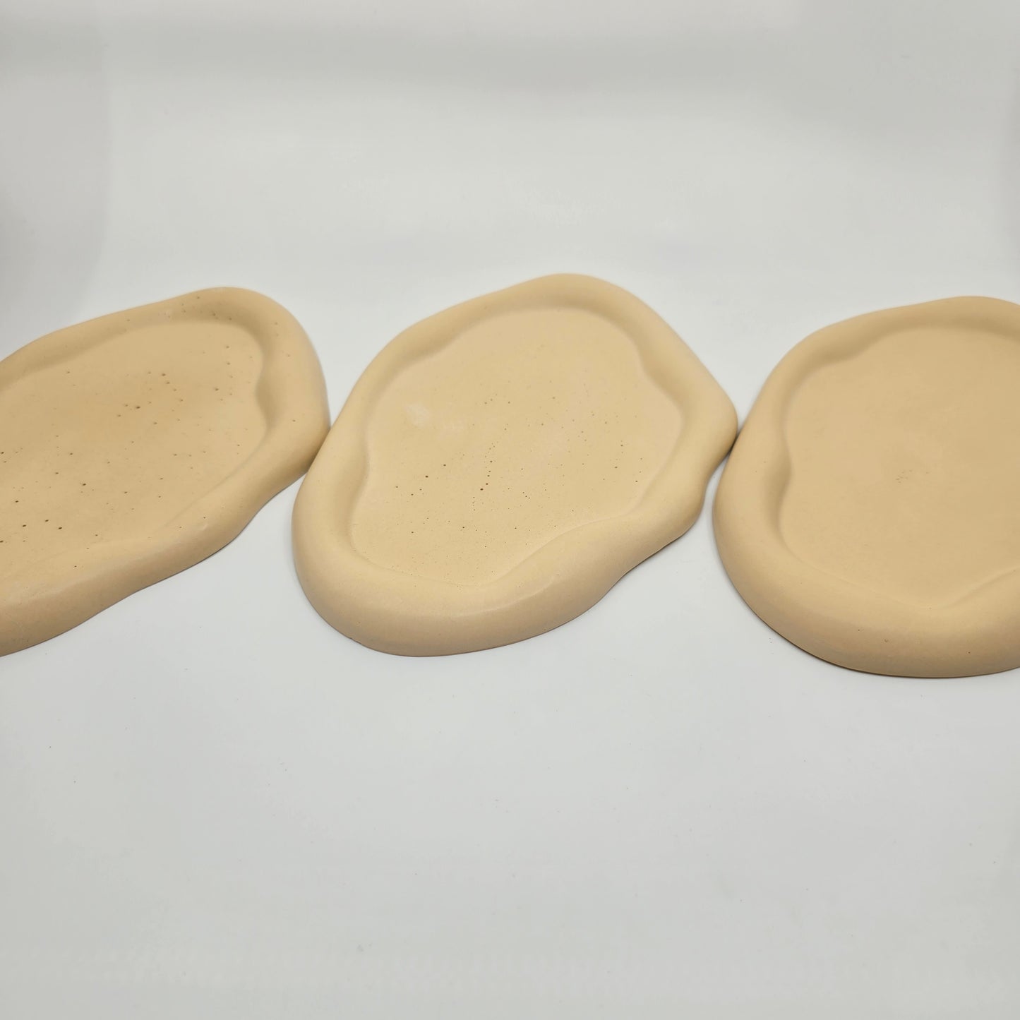 CLOUD - Oval Decorative Tray