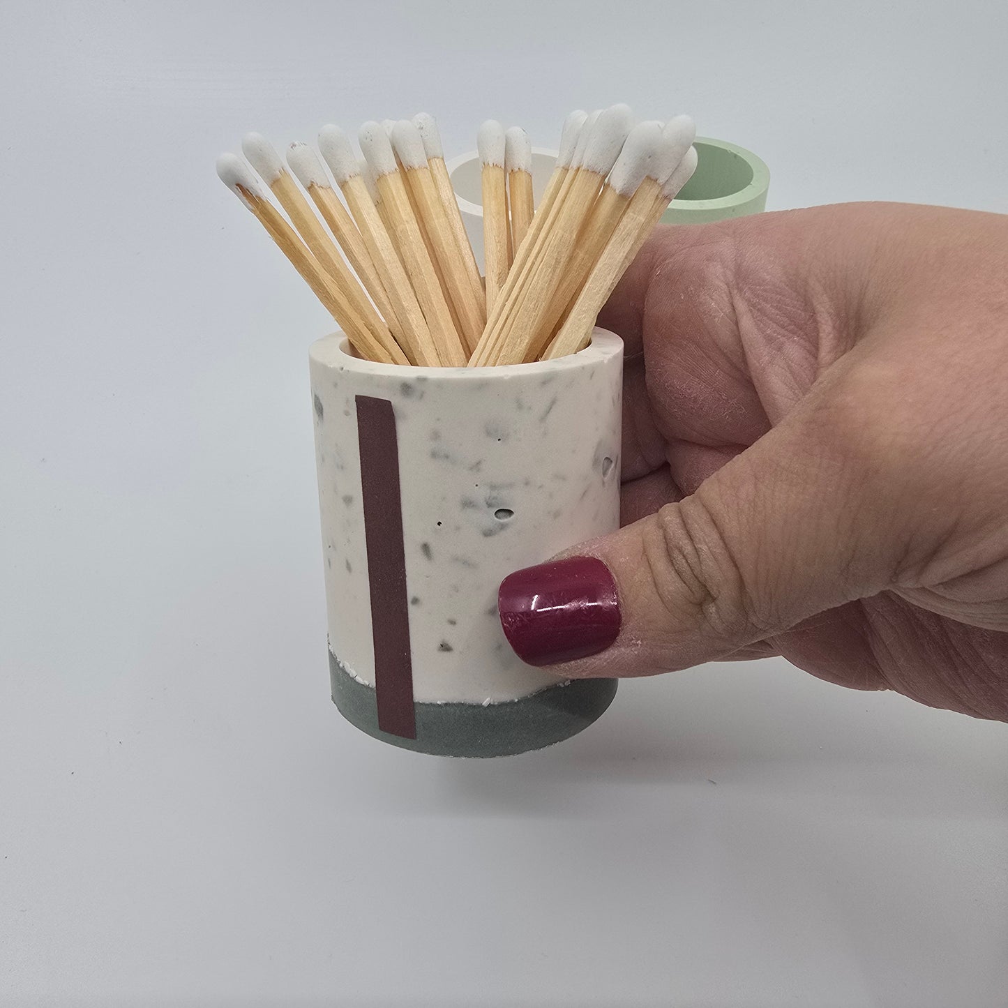 Match Holder with Striker – Trial Colours