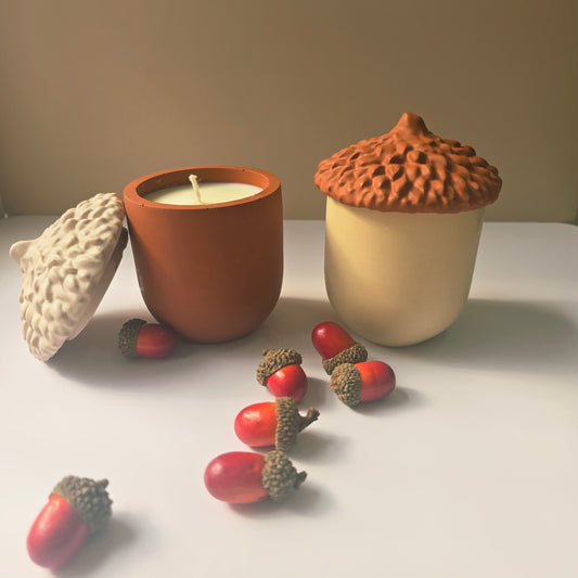 ACORN - Candle with lid