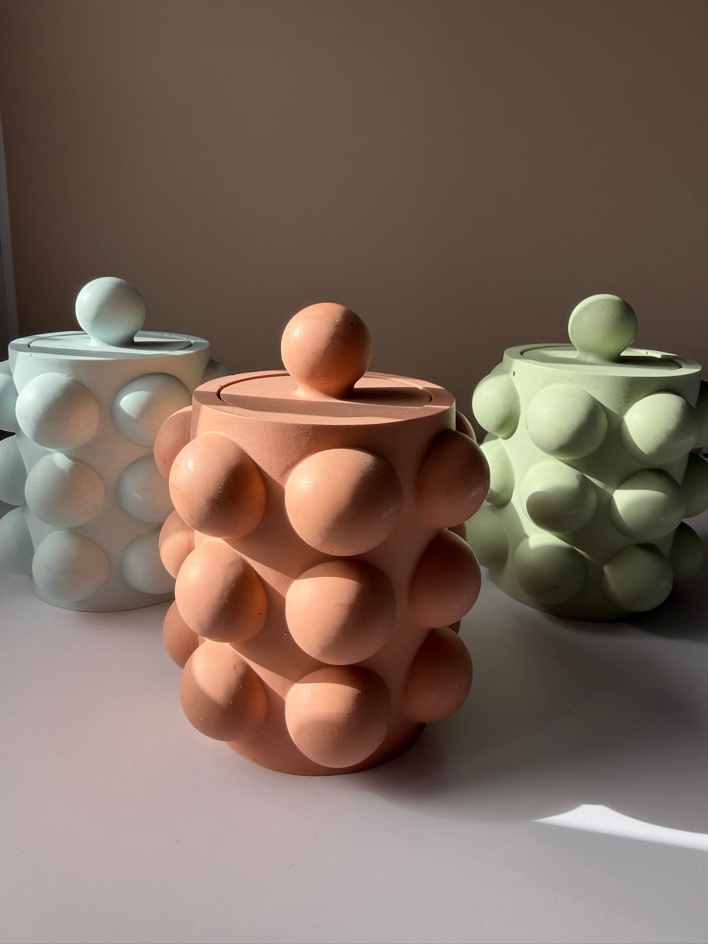PUFF - Candle with lid