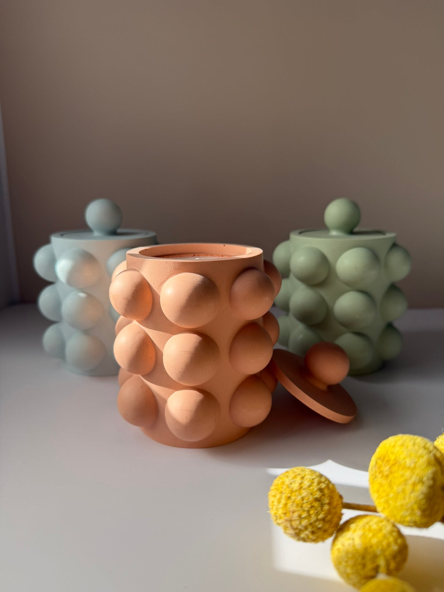 PUFF - Candle with lid