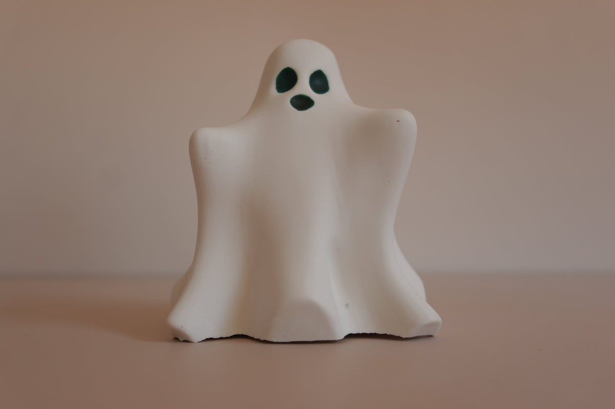 GHOSTIES - Black & White