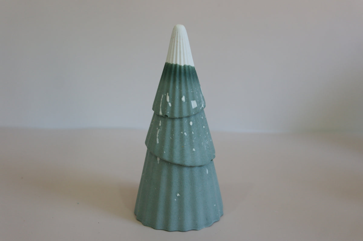 CHRISTMAS TREE - 5