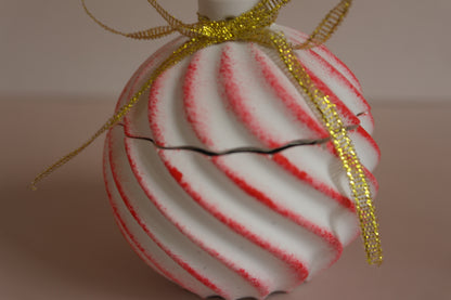 CHRISTMAS BAUBLE - Candle